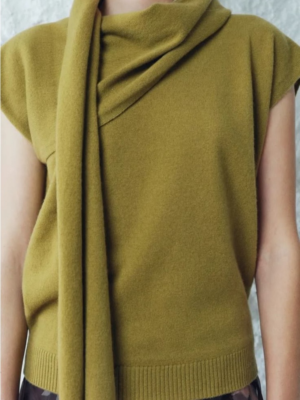 Zara Moss Green Crewneck Sweater